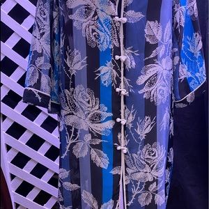 BOB MACKIE WEARABLE ART 2X